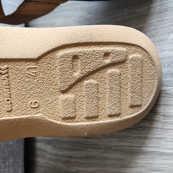 Romika beige nubuck suede slide sandals, size 41 - Picture 10 of 10